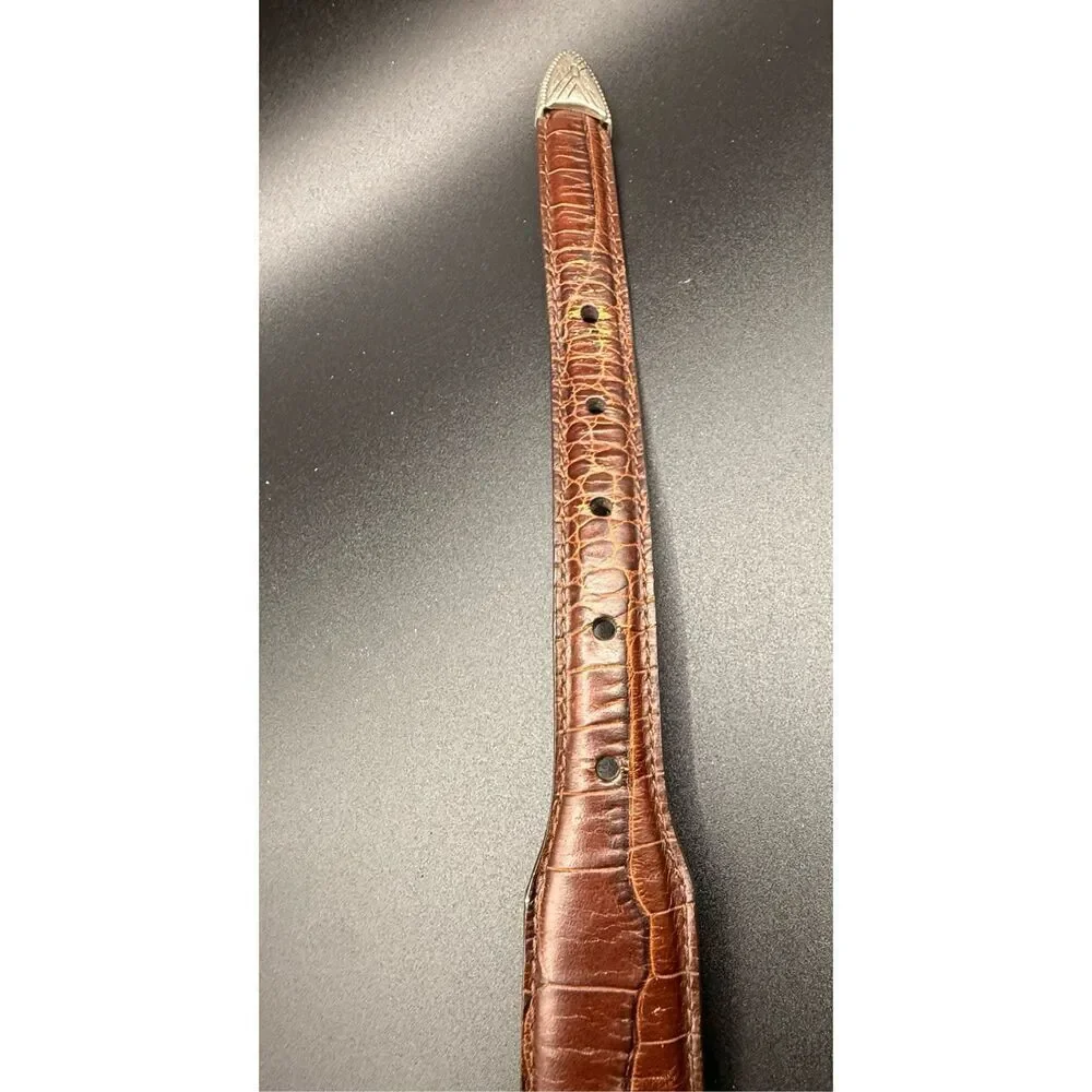 Brown Leather Concho Men’s Belt W/Silver Buckle  Roundtree & Yorke 32